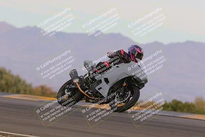 media/Dec-17-2022-SoCal Trackdays (Sat) [[224abd9271]]/Turn 9 Side (245pm)/